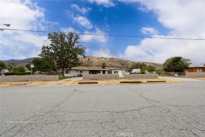 770 Wesley, Banning, California 92220