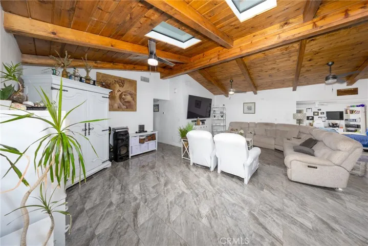 770 Wesley, Banning, California 92220