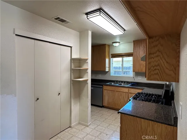 860 Applewood, Willows, California 95988
