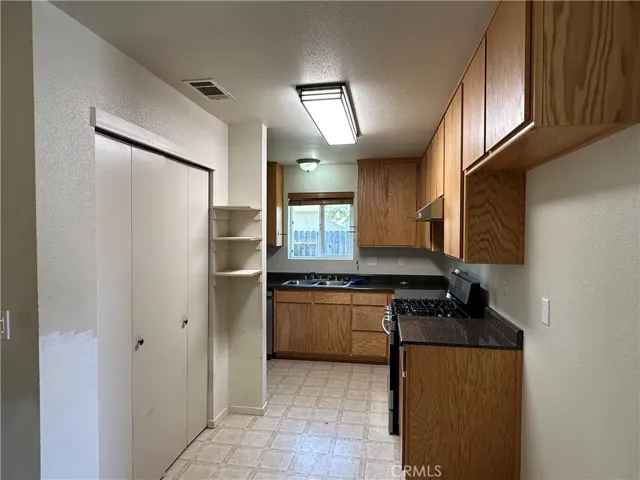860 Applewood, Willows, California 95988