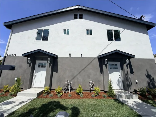 213 E Raymond, Compton, California 90220
