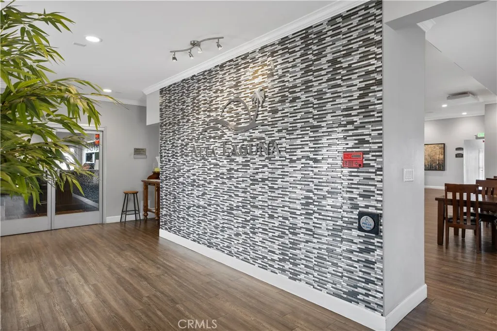Club House Entry