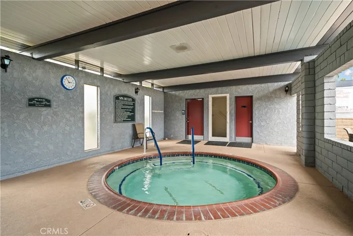 Jacuzzi