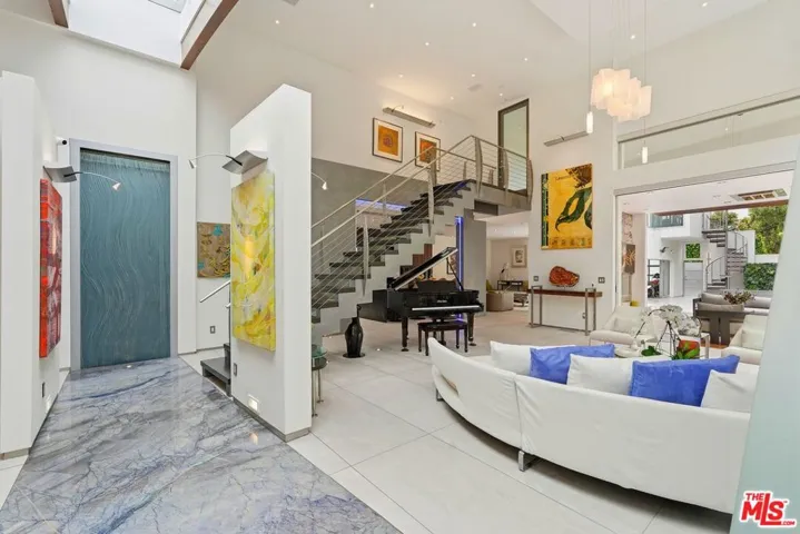 624 23rd Street, Santa Monica, California 90402