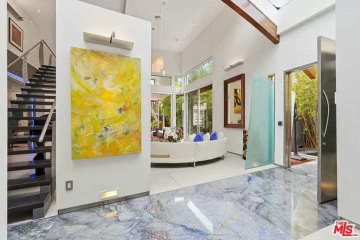 624 23rd Street, Santa Monica, California 90402