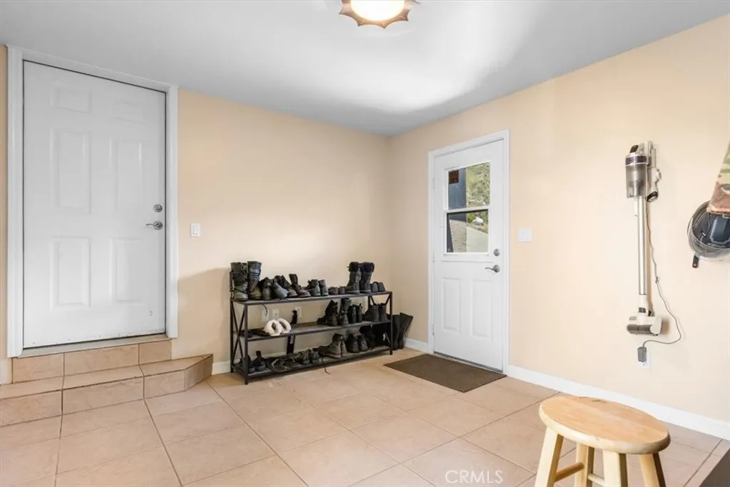 Mud room