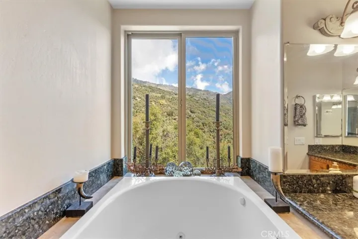 25250 Deertrail, Tehachapi, California 93561