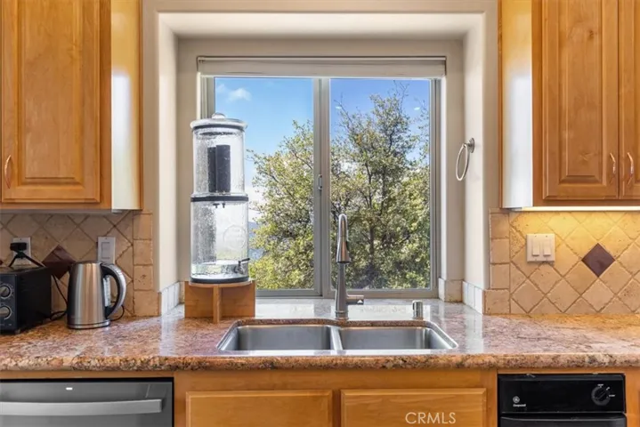 25250 Deertrail, Tehachapi, California 93561