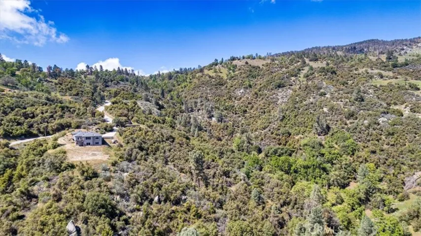 25250 Deertrail, Tehachapi, California 93561