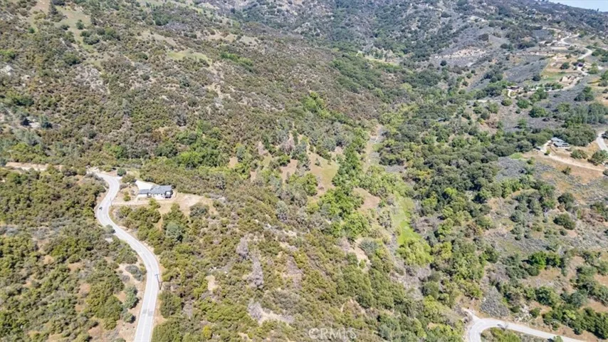 25250 Deertrail, Tehachapi, California 93561