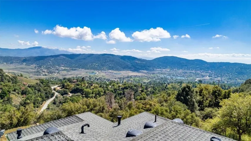 25250 Deertrail, Tehachapi, California 93561