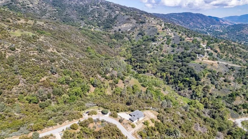 25250 Deertrail, Tehachapi, California 93561