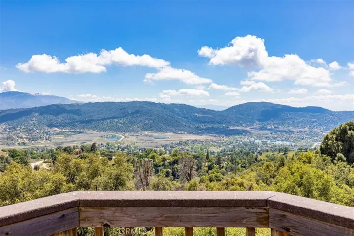 25250 Deertrail, Tehachapi, California 93561