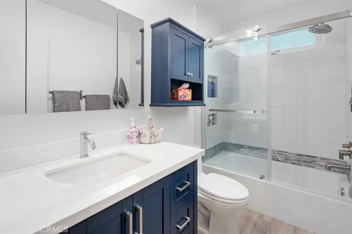 Hall Bathroom
