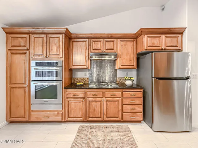 cFamily and Kitchen10