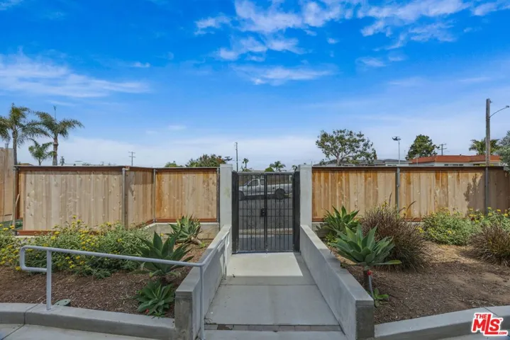 1417 Lemon Street, Oceanside, California 92058