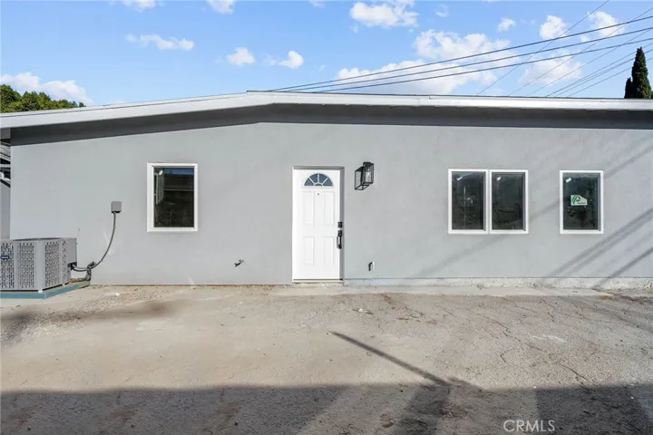 10318 Burin Avenue 1/2, Inglewood, California 90304