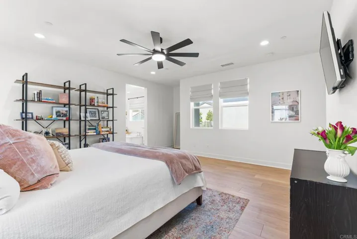105 S Nevada Ave., Ventura, California 93004