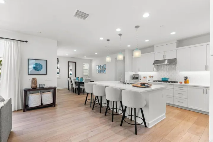 105 S Nevada Ave., Ventura, California 93004