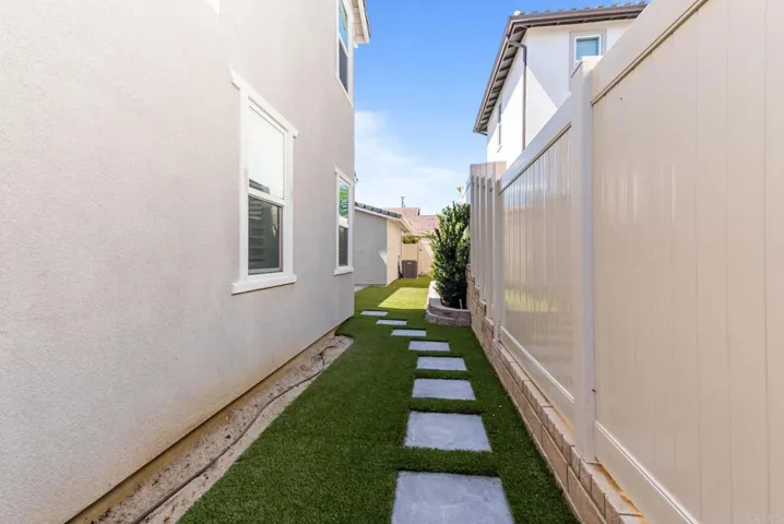 105 S Nevada Ave., Ventura, California 93004