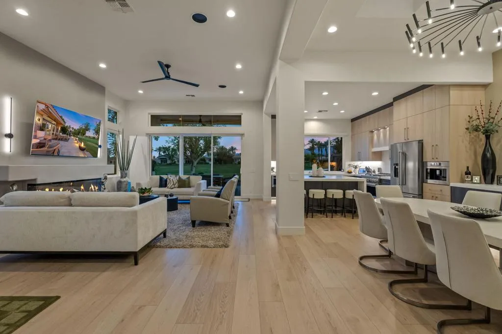 99-web-or-mls-8M4A9256