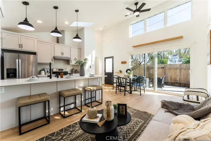 16124 San Fernando Mission Blvd, Granada Hills, California 91344