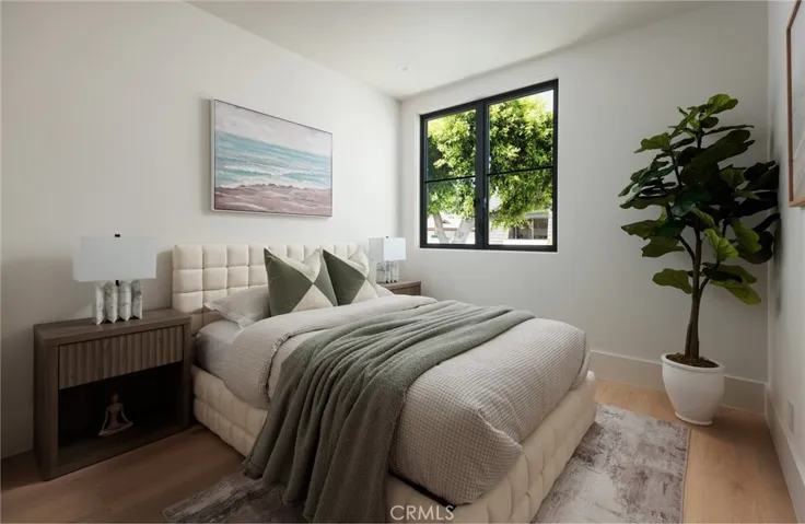 1123 E Balboa, Newport Beach, California 92661
