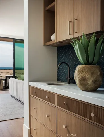 1123 E Balboa, Newport Beach, California 92661