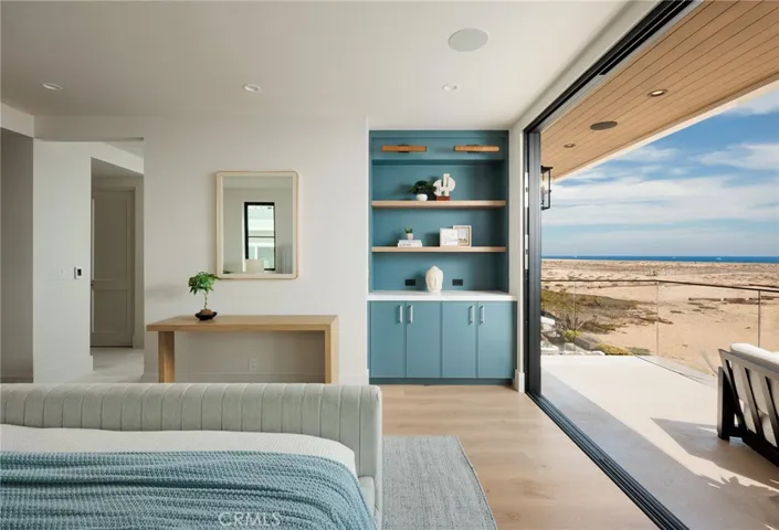 1123 E Balboa, Newport Beach, California 92661