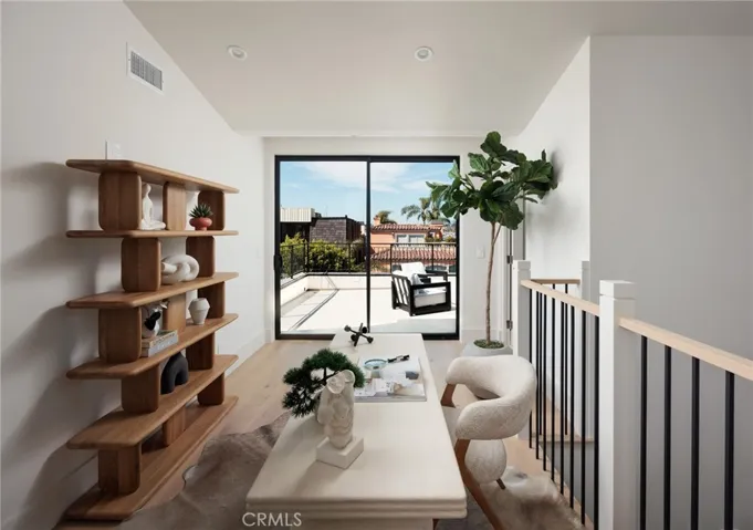1123 E Balboa, Newport Beach, California 92661