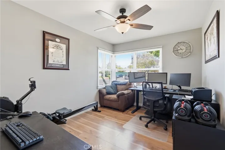 11603 Haas Avenue, Hawthorne, California 90250