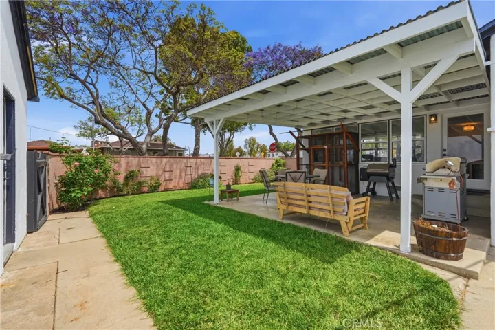 11603 Haas Avenue, Hawthorne, California 90250
