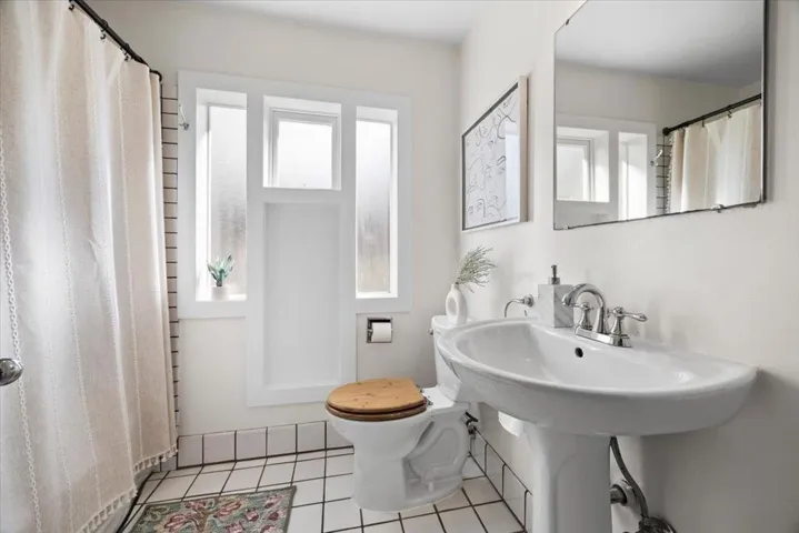 217 Mckendry Drive, Menlo Park, California 94025