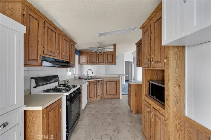 21621 Sandia Road 57, Apple Valley, California 92308