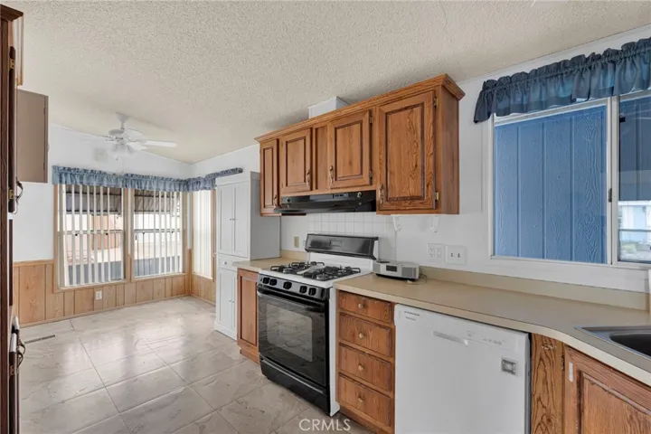 21621 Sandia Road 57, Apple Valley, California 92308