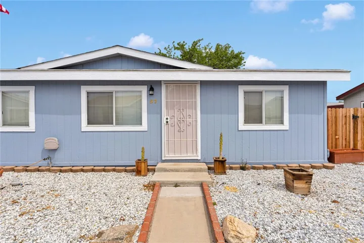 21621 Sandia Road 57, Apple Valley, California 92308