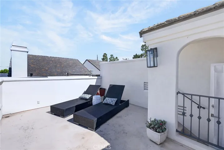 517 Fernleaf, Corona Del Mar, California 92625