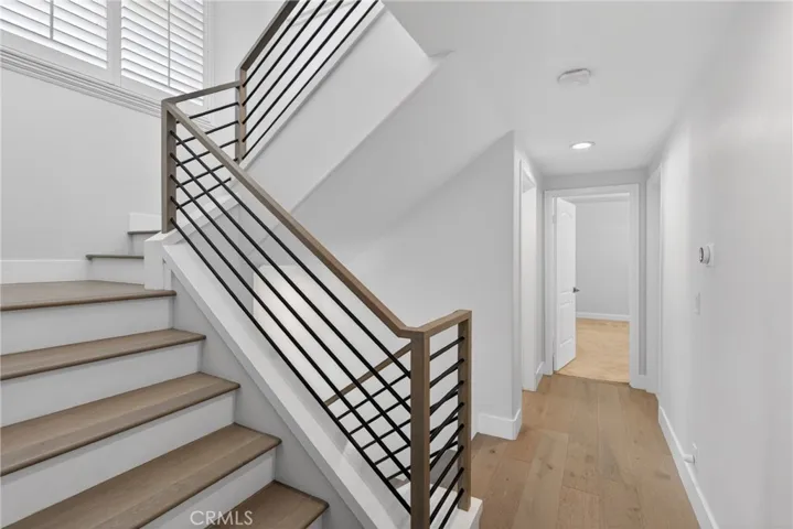 517 Fernleaf, Corona Del Mar, California 92625
