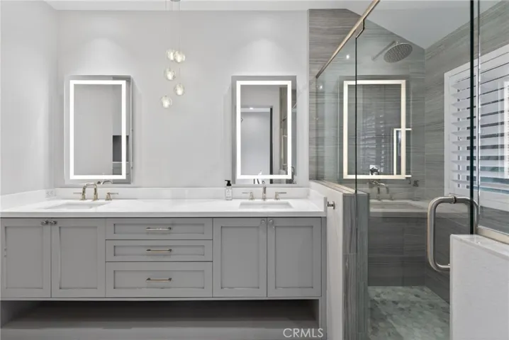 517 Fernleaf, Corona Del Mar, California 92625