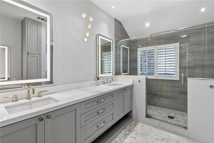 517 Fernleaf, Corona Del Mar, California 92625