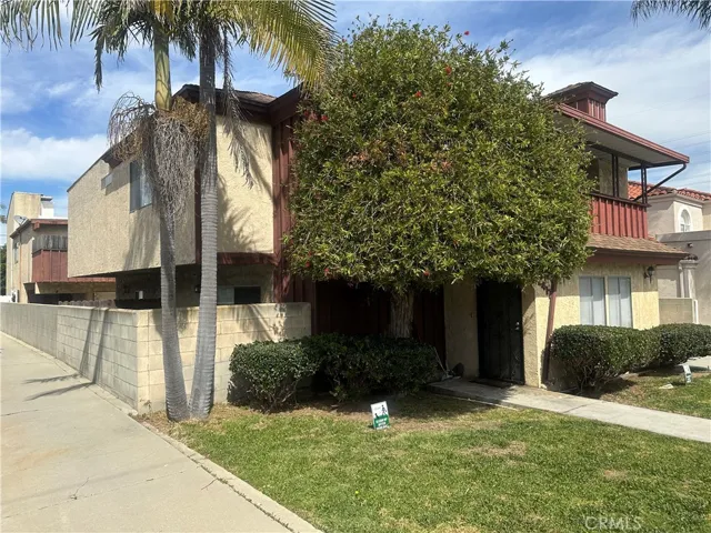 2417 Ruhland, Redondo Beach, California 90278