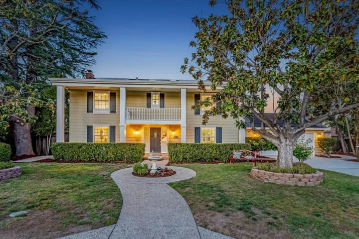 12180 Saraglen Drive, Saratoga, California 95070