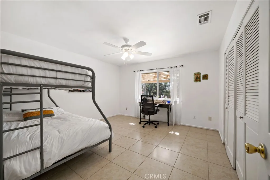 Main House:Bedroom 2 Main House:Bedroom 2