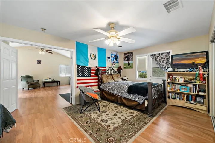 39980 Via Fernando, Temecula, California 92592