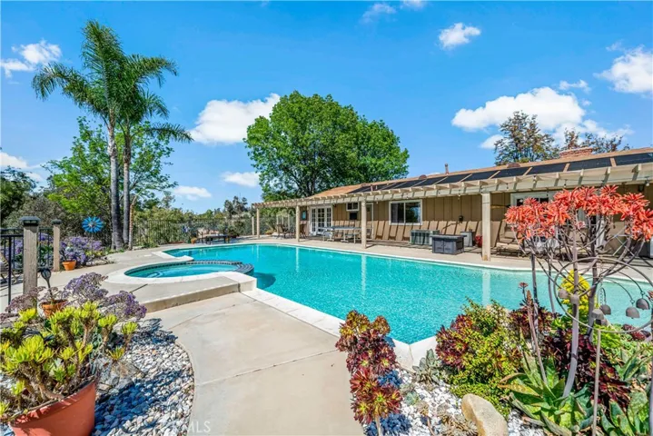 Main House: Pool/Spa