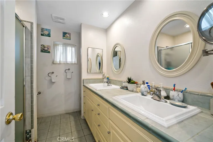ADU (Unit 2) Bathroom 1