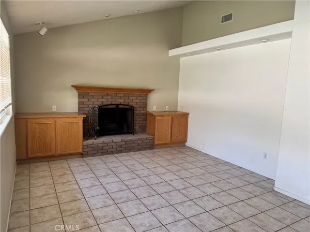 ADU - 2 Bed Unit - Living Room