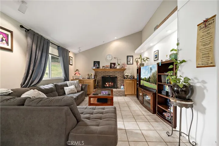 ADU (Unit 2) Family Room