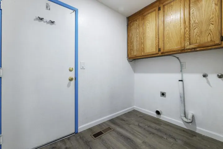 800 Treasure Lane, Manteca, California 95337