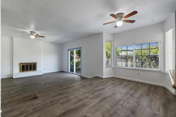 800 Treasure Lane, Manteca, California 95337